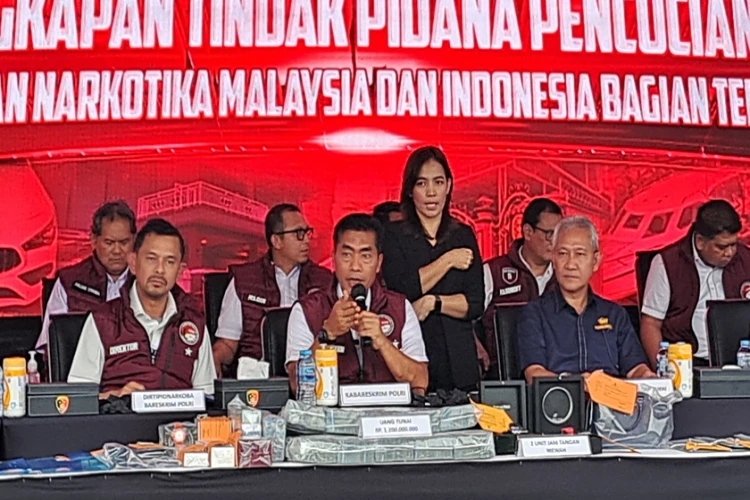 Kasus TPPU Hendra Sabarudin ungkap aliran uang Rp2,1 triliun dan aset narkoba senilai Rp221 miliar.