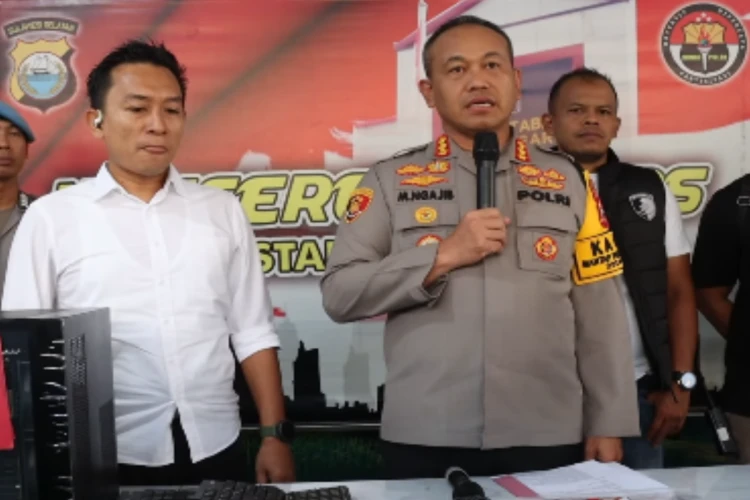 Tangkap layar video saat Polrestabes Makassar melakukan konferensi pers terkait pengungkapan jaringan judol di Makassar