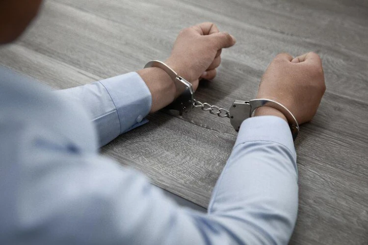 Polisi tangkap tersangka kasus judi online di Yogyakarta, total tersangka kini mencapai 23 orang, termasuk pegawai Komdigi.