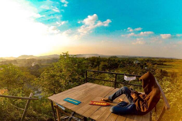 <p>Ket Foto: Foto Bukit Tono Jawa Timur (Foto/Instagram/@prasetia_bhayu)</p>

