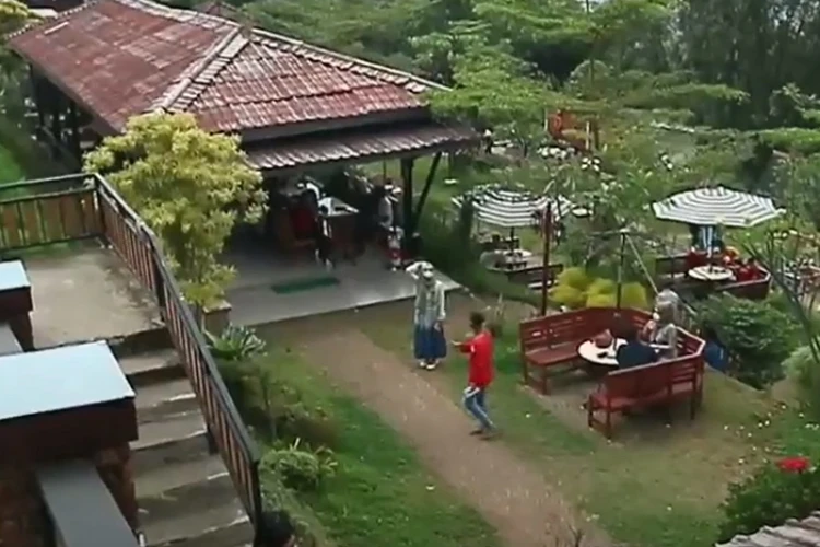 Ket Foto: Warung 5758 Maju Mapan dengan Destinasi Wisata Kuliner