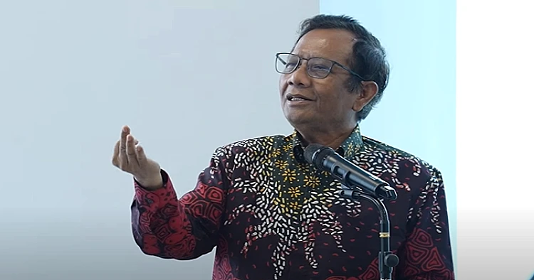 Tangkap layar video yang menampilkan Mahfud MD ketika mengikuti diskusi publik di Universitas Paramadina