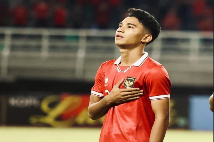 Marselino Ferdinan, gelandang muda berbakat, mencetak dua gol melawan Arab Saudi. Ini perjalanan kariernya.