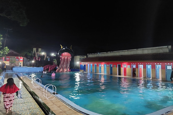 <p>Ket Foto: Foto Pemandian Air Panas Sangkanurip (Foto/Google Maps/Ari M. F.)	</p>

