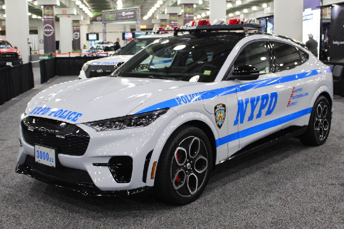 <p>Mobil Listrik Mustang E yang digunakan NYPD untuk patroli (Foto/NYPD) </p>
