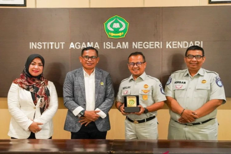 Ket. Foto: IAIN Kendari dan Jasa Raharja Sulawesi Tenggara Menjalin Kerja Sama Pencegahan Kecelakaan dan Peningkatan Keselamatan Lalu Lintas