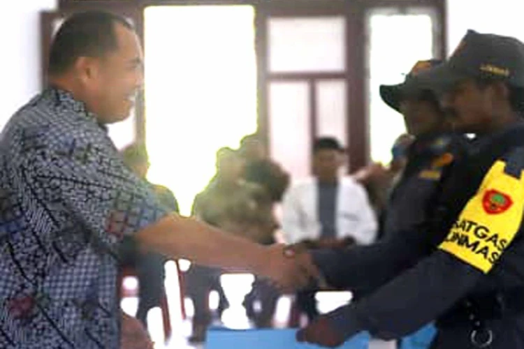 Ket. Foto: Pemerintah Kabupaten Banggai Kepulauan Menegaskan Pentingnya Peran Satlinmas dalam Menjaga Stabilitas Keamanan