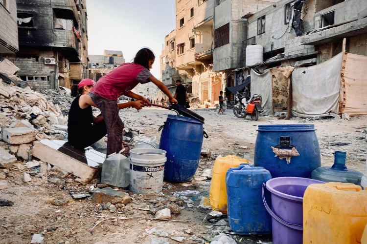 Ket. Foto: 2 Pekerja Bantuan dari Oxfam Tewas dalam Serangan Penjajah Israel di Jalur Gaza Utara