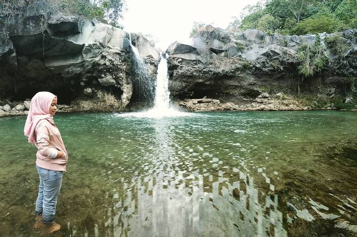 <p>Ket Foto: Foto Air Terjun Umar Maya (Foto/Instagram/@maria_2492)</p>
