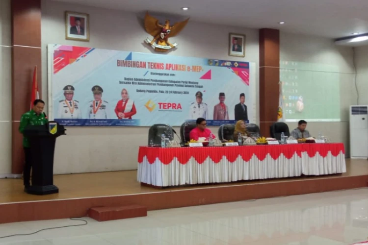 Ket. Foto: Bagian Administrasi Pembangunan Parigi Moutong Menggelar Pelatihan Bimtek Aplikasi e-MEP