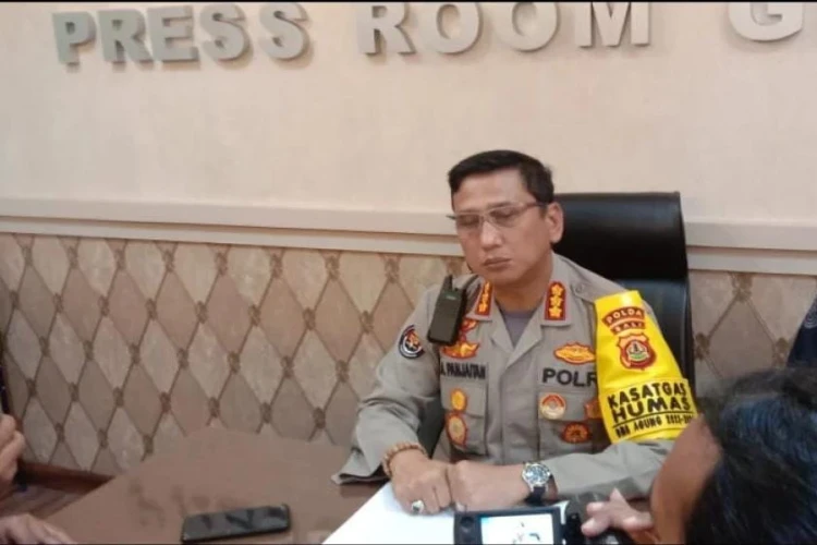 Yayasan di Bali diperiksa polisi terkait sindikat jual beli bayi. Simak detail penyelidikan yang mengejutkan.