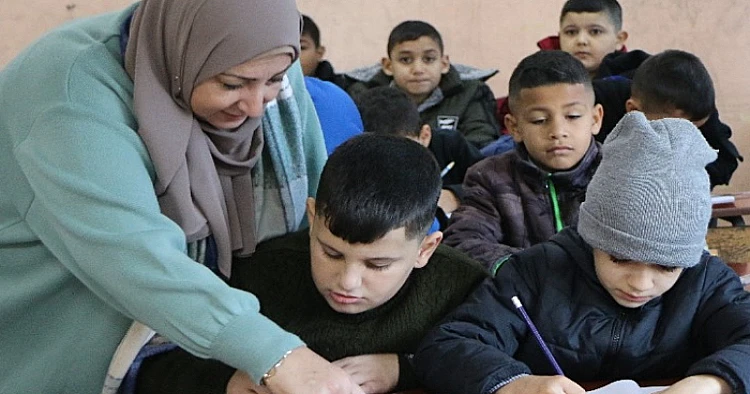 Ket. Foto: Penjajah Israel Meledakkan Satu-Satunya Rumah Sakit Khusus Kanker di Gaza