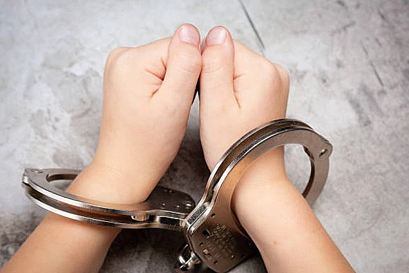 Tim kepolisian Ciamis berhasil meringkus seorang residivis spesialis curanmor di wilayah Sekadana