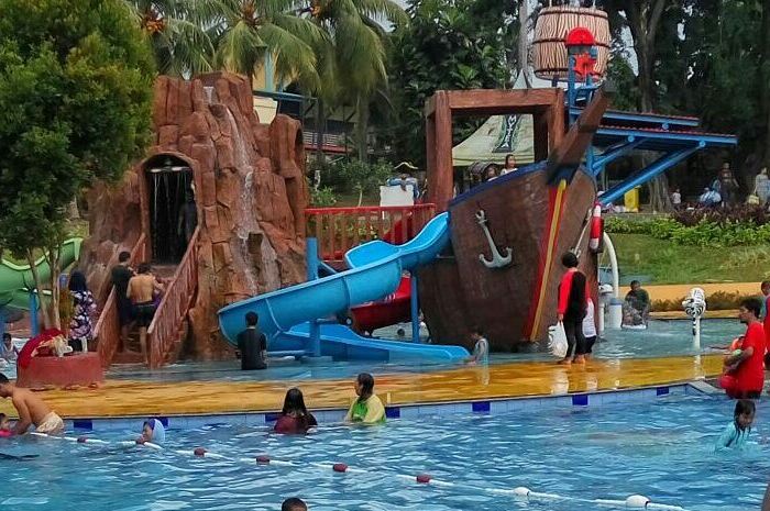 <p>Ket Foto: Pesona Krakatau Country Club Cilegon (Foto/Instagram/@hemameilani)</p>
