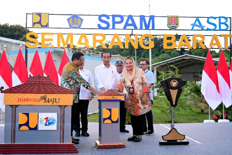 Ket. Foto: Presiden Jokowi Mengharapkan SPAM Semarang Barat yang Baru Saja Dilakukan Peresmiannya Dapat Dikelola dengan Baik
