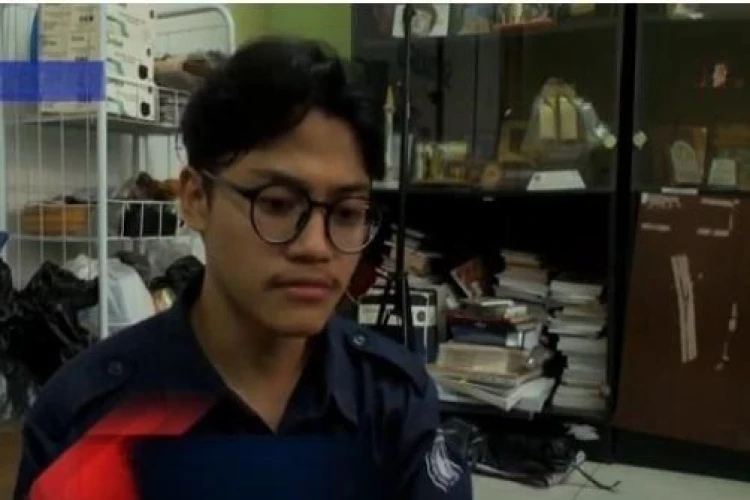 Ketua BEM UNY lapor ke ORI usai diintimidasi dan diancam bahwa beasiswa bidikmisi akan dicabut usai kritik UKT mahal.
