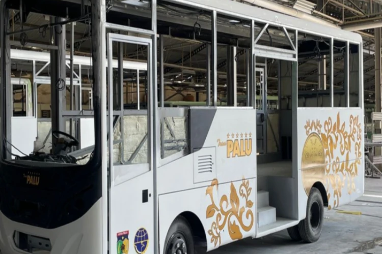 Ket. Foto: Bus Trans Palu Disiapkan untuk Memperkuat Aksesibilitas Moda Transportasi Darat pada Angkutan Umum dalam Kota