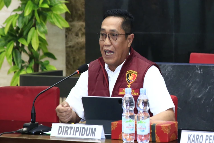 Bareskrim Polri akan menyelidiki dugaan keterangan palsu yang disampaikan oleh saksi Aep dan Dede dalam kasus kematian Vina.