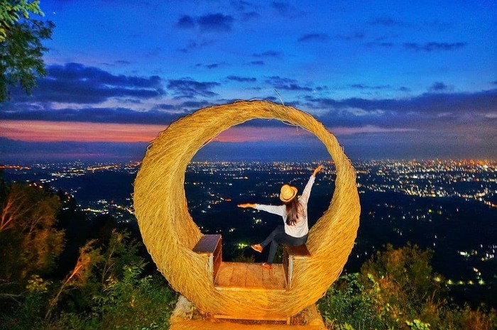<p>Ket Foto: Pesona Puncak Becici Yogyakarta (Foto/Instagram/@puncakbecici)</p>
