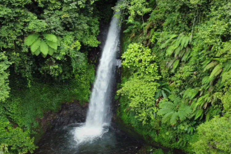 Ket Foto: Air Terjun Singokromo Kabupaten Nganjuk
