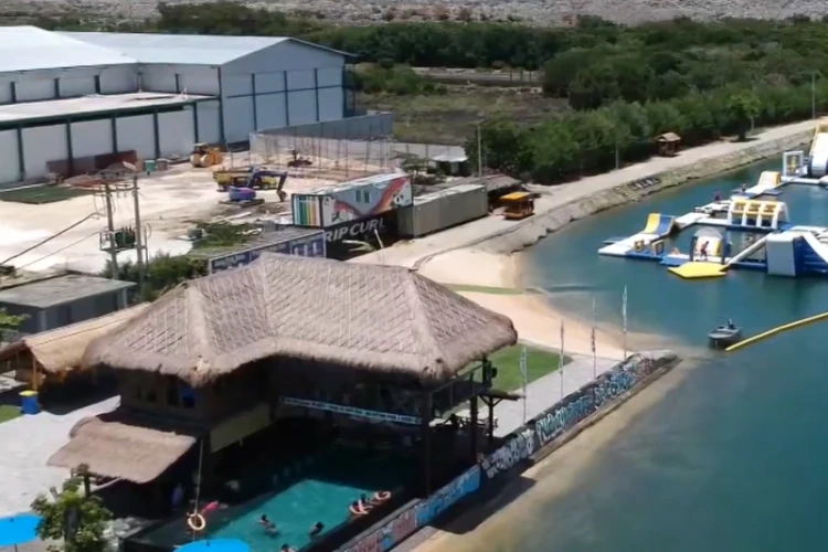 Ket Foto: Bali Wake Park dan Aqualand