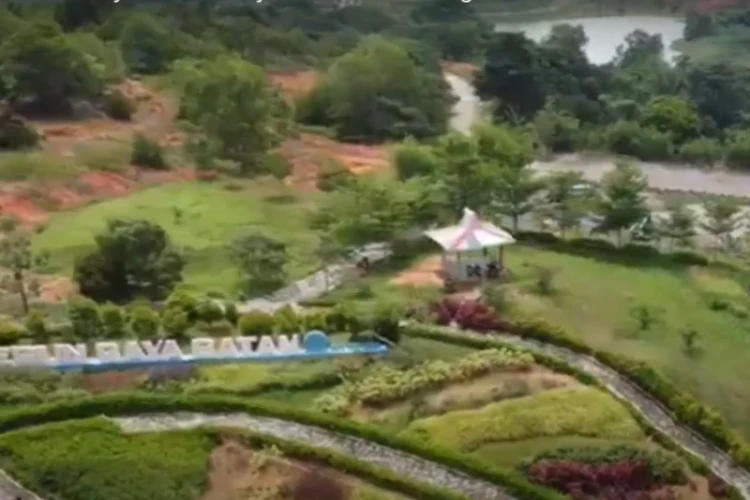 Ket Foto: Kebun Raya Batam dengan Keindahan Tak Terlupakan