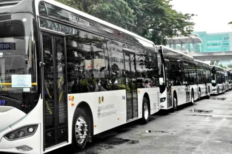 Potret bus listrik Medan yang baru saja diluncurkan untuk melayani masyarakat Medan, Sumut