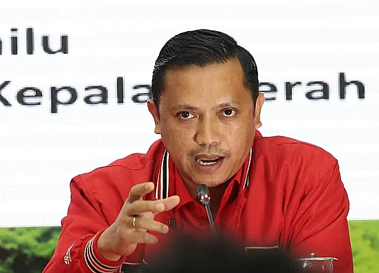 Potret Ketua DPP Bidang Reformasi Sistem Hukum Nasional PDI Perjuangan, Ronny Talapessy