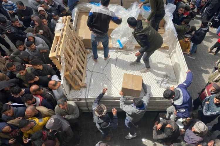 Ket. Foto: Direktur Perencanaan UNRWA Menyebutkan Jika Lebih Banyak Orang Akan Meninggal Jika Bantuan Kemanusiaan Diblokir Penjajah Israel