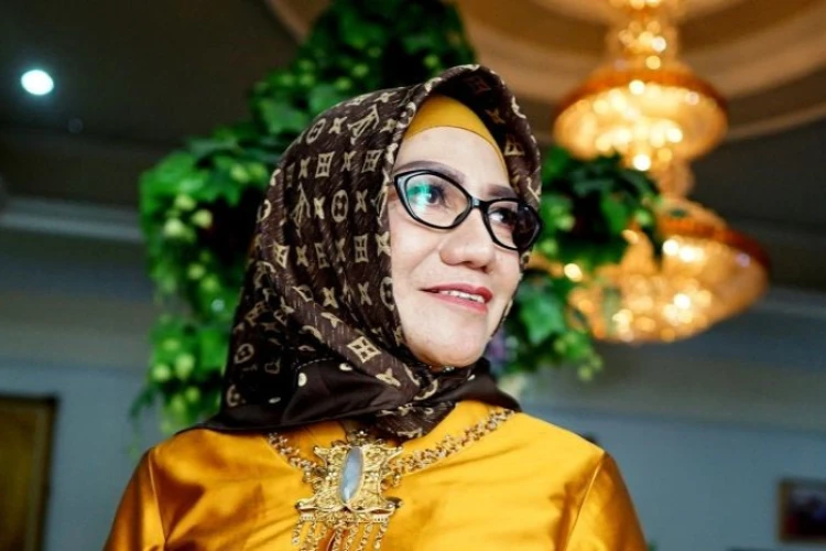Ket. Foto: Dekranasda Gorontalo Menyiapkan Produk UMKM Lokal untuk Dipamerkan di Festival Pesona Danau Limboto