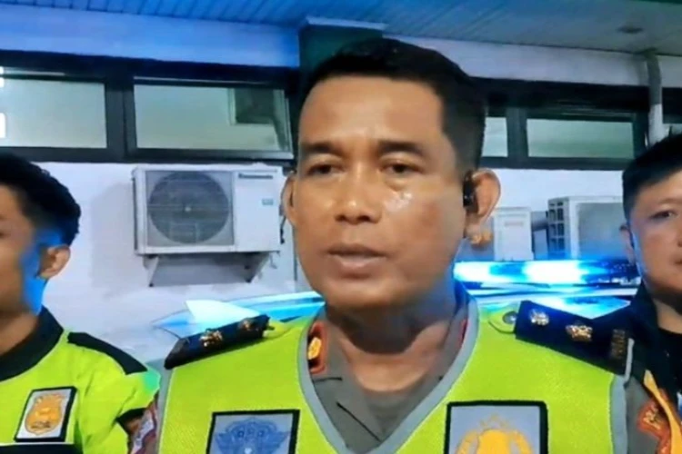 Ket. Foto: Pemilik Rumah Makan Pallu Basa Makassar Tewas dalam Kecelakaan Maut bersama Anaknya