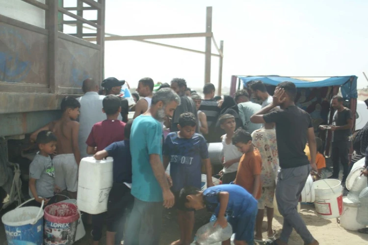 Ket. Foto: Beberapa Jembatan di Provinsi Homs, Suriah, Rusak Karena Serangan Penjajah Israel
