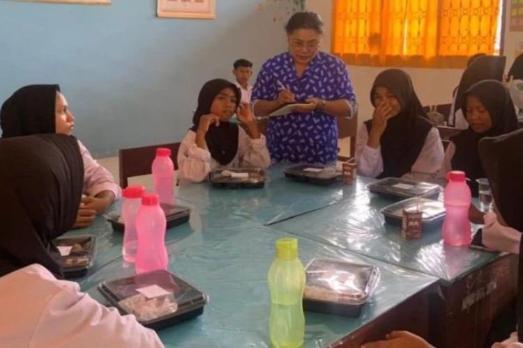 Ket. Foto: Pemerintah Kabupaten Donggala Memulai Uji Coba Program Makan Bergizi Gratis untuk Menurunkan Kasus Stunting