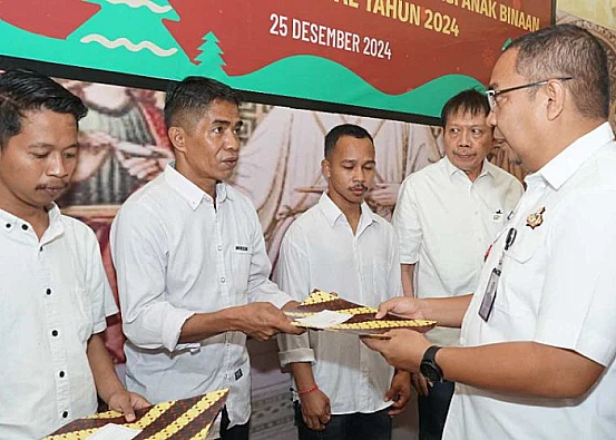 Ket. Foto: 6 Orang Narapidan Rutan Makassar Memperoleh Remisi Khusus Natal 2024