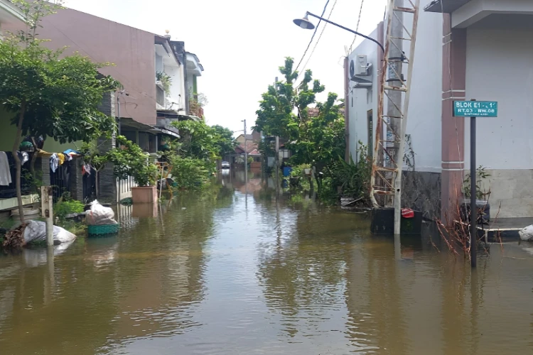 Ket. Foto: Sekitar 6 Rumah Mengalami Kerusakan Parah Akibat Banjir yang Melanda Kabupaten Demak