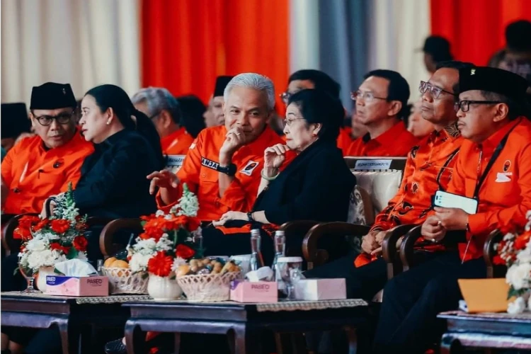 Ket. Foto: Ganjar Pranowo Menyatakan Pengetatan Sistem Rekrutmen yang Dilakukan PDI P Adalah Cara Paling Fair Jika Ingin Mendapatkan Anggota Baru yang Lebih Baik