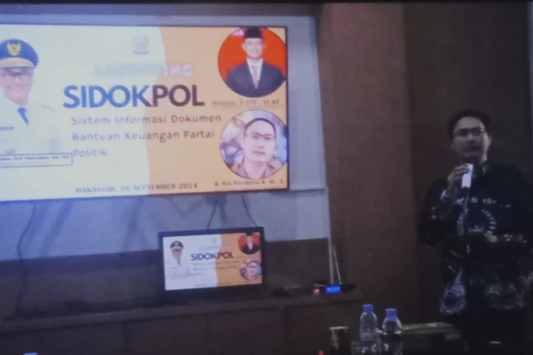Ket. Foto: Bakesbangpol Sulsel Meluncurkan Aplikasi Sidokpol di Makassar