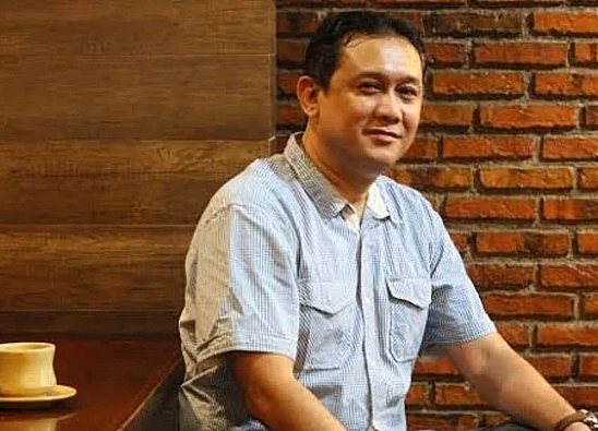 Potret Denny Siregar, yang baru-baru ini sebut mentersangkakan Sekjen PDIP Hasto bisa jadi bumerang untuk penguasa