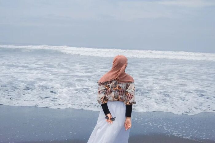 <p>Ket Foto: Foto Pantai Wotgalih (Foto/Instagram/@nabilahminn)	</p>

