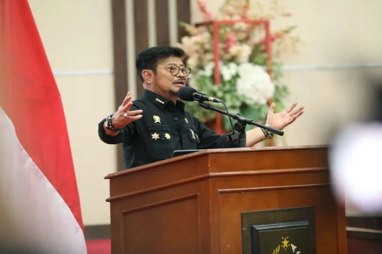 Ket. Foto: Syahrul Yasin Limpo Dikabarkan Menghadiri Sidang Perdananya