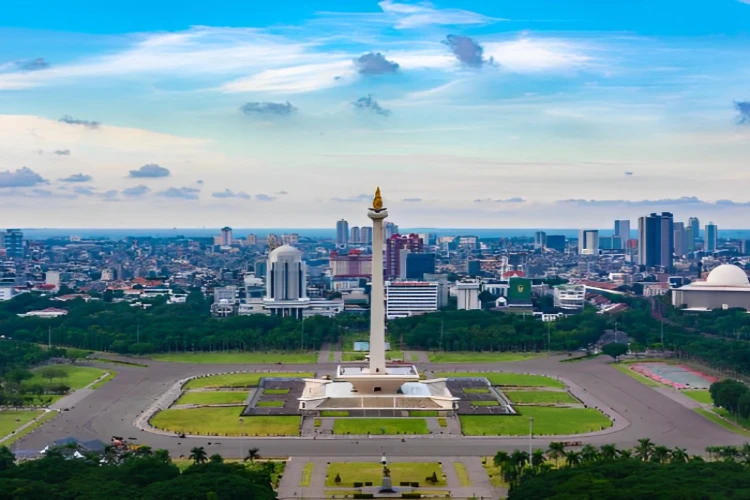 Ket. Foto: Kadin DKI Jakarta Menyampaikan Jika Tantangan Terbesar Jakarta Adalah Kesiapan SDM