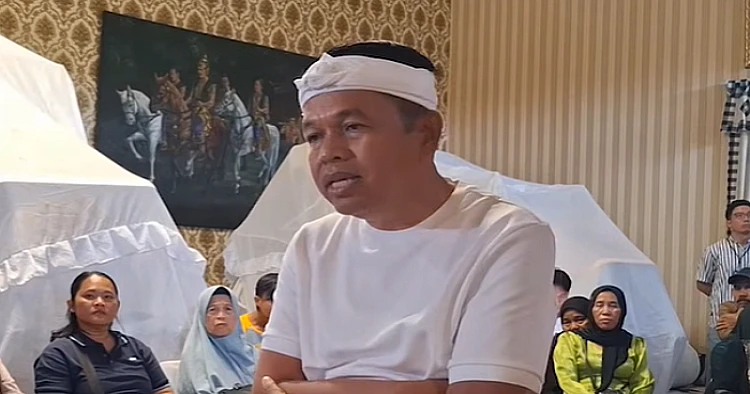 Tangkap layar video yang memperlihatkan Gubernur Jawa Barat, Dedi Mulyadi ketika berinteraksi dengan warga