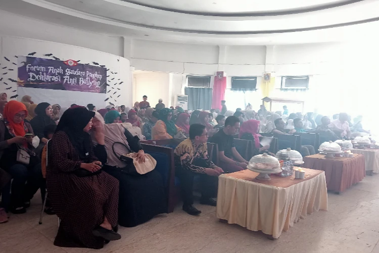 Ket. Foto: Pemkab Pangkep Mengadakan Acara Pengukuhan Forum Saudara Pangkep Periode 2024-2025