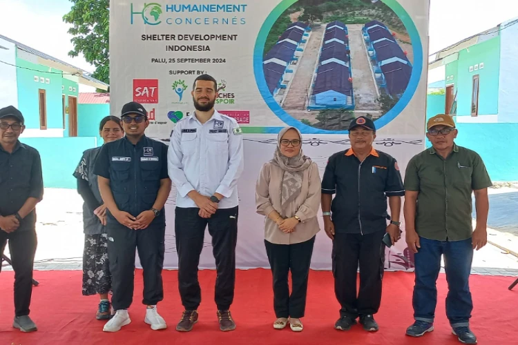 Ket. Foto: 21 Huntap Diserahkan kepada Korban Gempa dan Likuefaksi Palu
