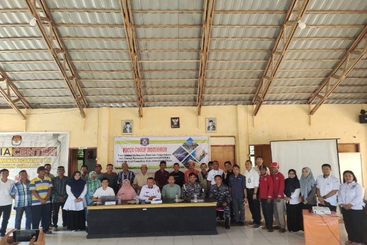 Ket. Foto: Diskusi Kelompok RPZKK Dilaksanakan oleh Dinas Kelautan dan Perikanan Provinsi Gorontalo