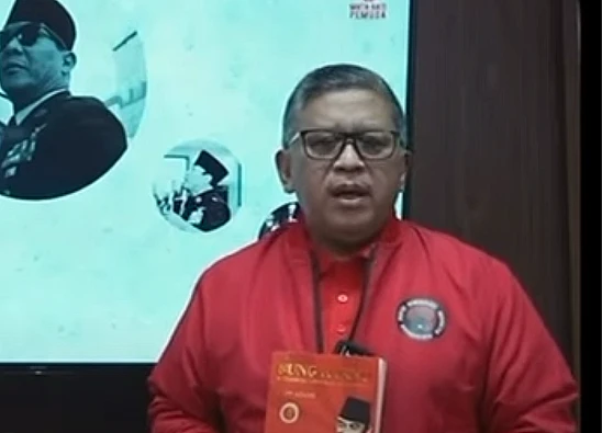 Tangkap layar video yang menampilkan Sekjen PDIP, Hasto Kristiyanto ketika klarifikasi terkait penetapan dirinya sebagai tersangka KPK