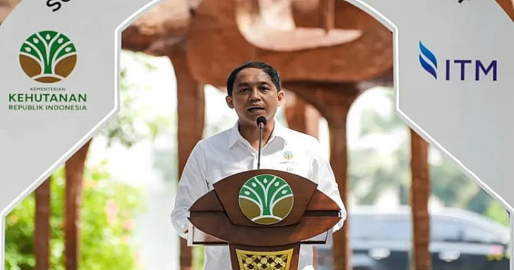 Ket. Foto potret Menteri Kehutanan (Menhut) Raja Juli Antoni ketika menyampaikan penjelasan