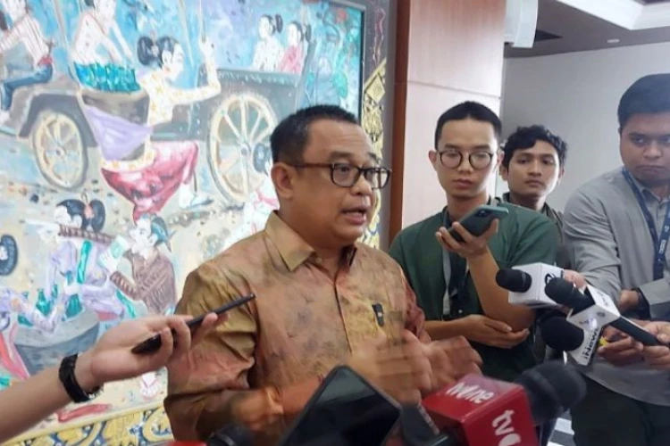 Ket. Foto: Koordinator Staf Khusus Presiden Menyampaikan Tidak Ada Agenda Pelantikan Menteri Baru di IKN