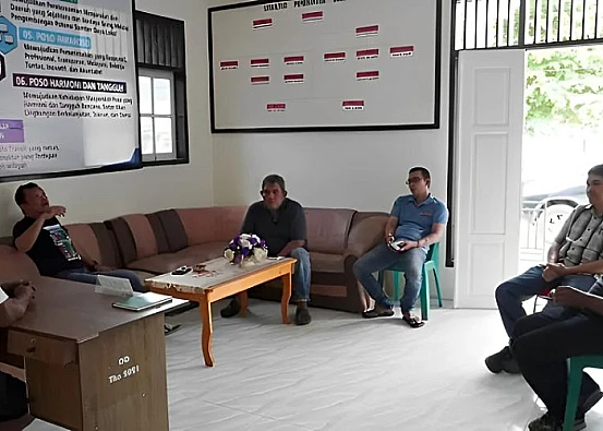 Ket. Foto: Diskominfosantik Sulteng Menyosialisasikan Pengembangan Desa Digital kepada Para Kades di Donggala