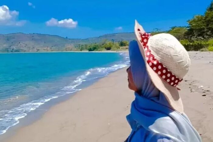 <p>Ket Foto: Pesona Pantai Wadu Baba Bima (Foto/Instagram/@faturahmy)</p>
